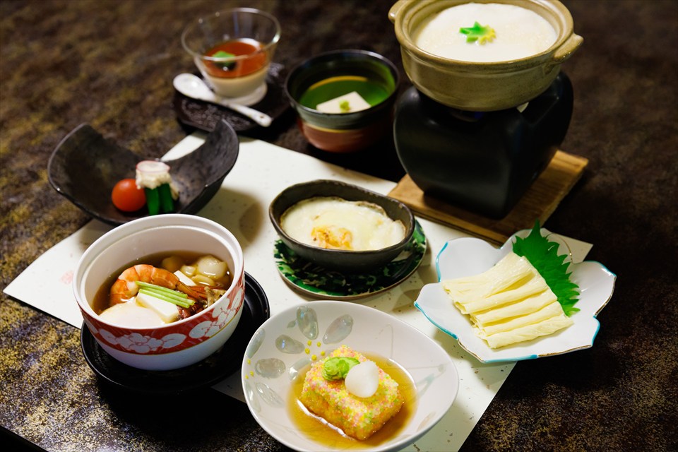 伊勢原・秦野コース賞 とうふ処 小川家 とうふ料理コース「梅」