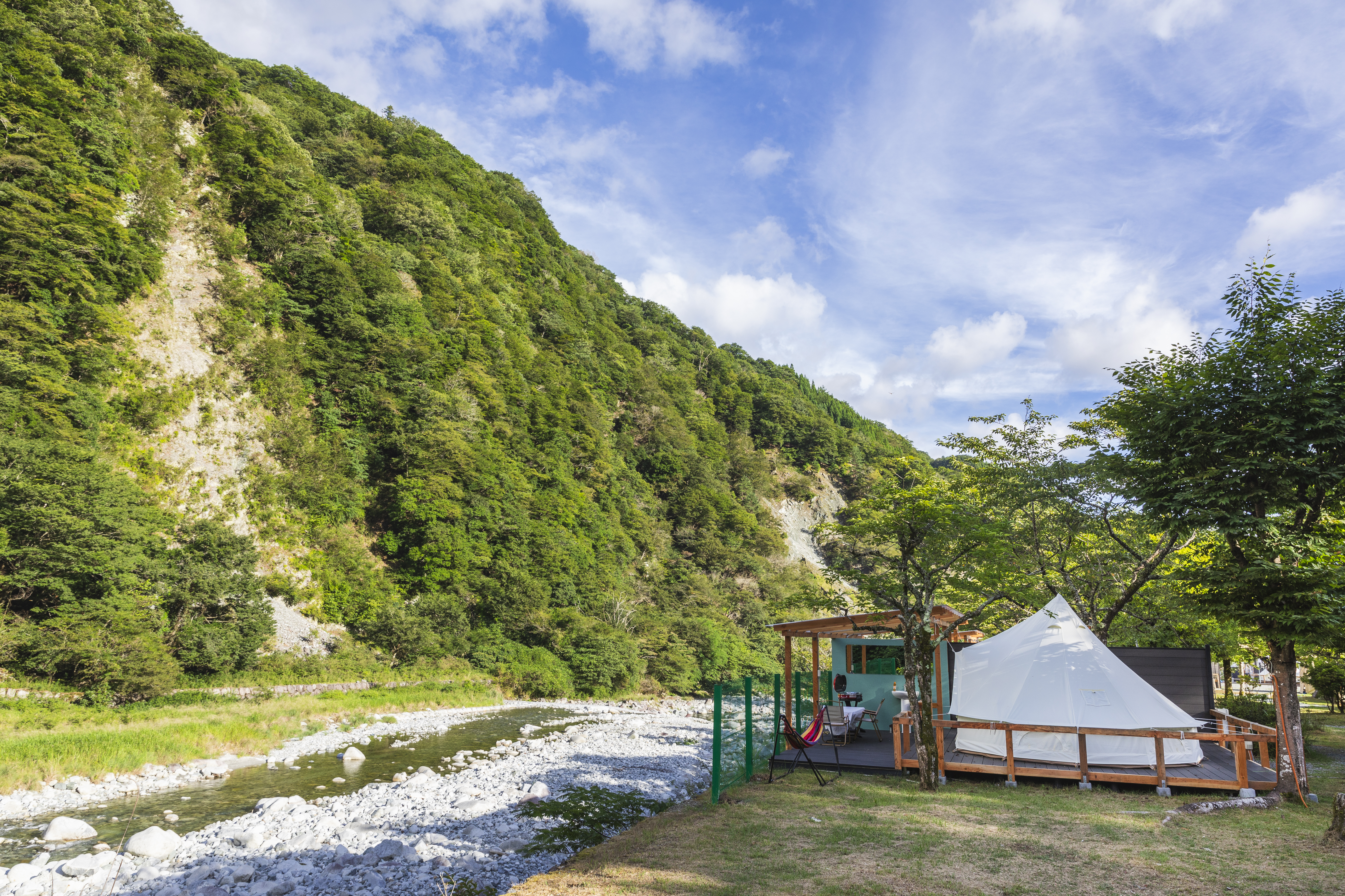 グランピング×中川温泉