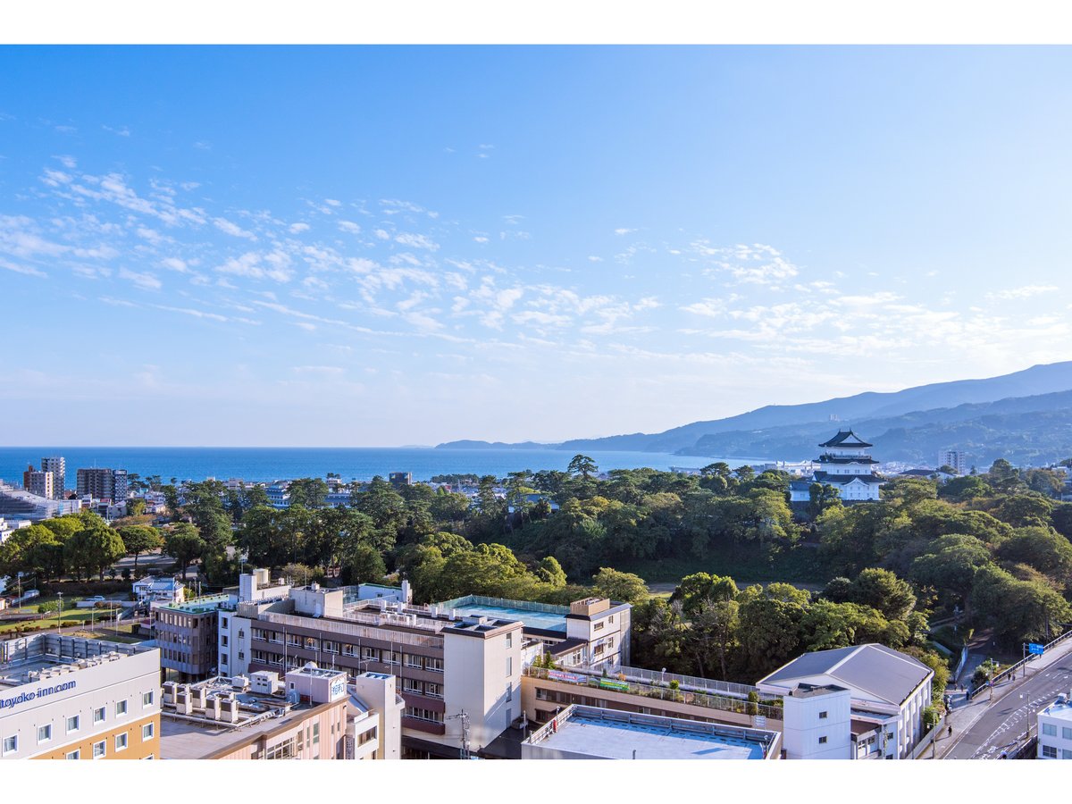 オーシャンビューも街の便利さも湘南西で叶える宿泊施設ガイド