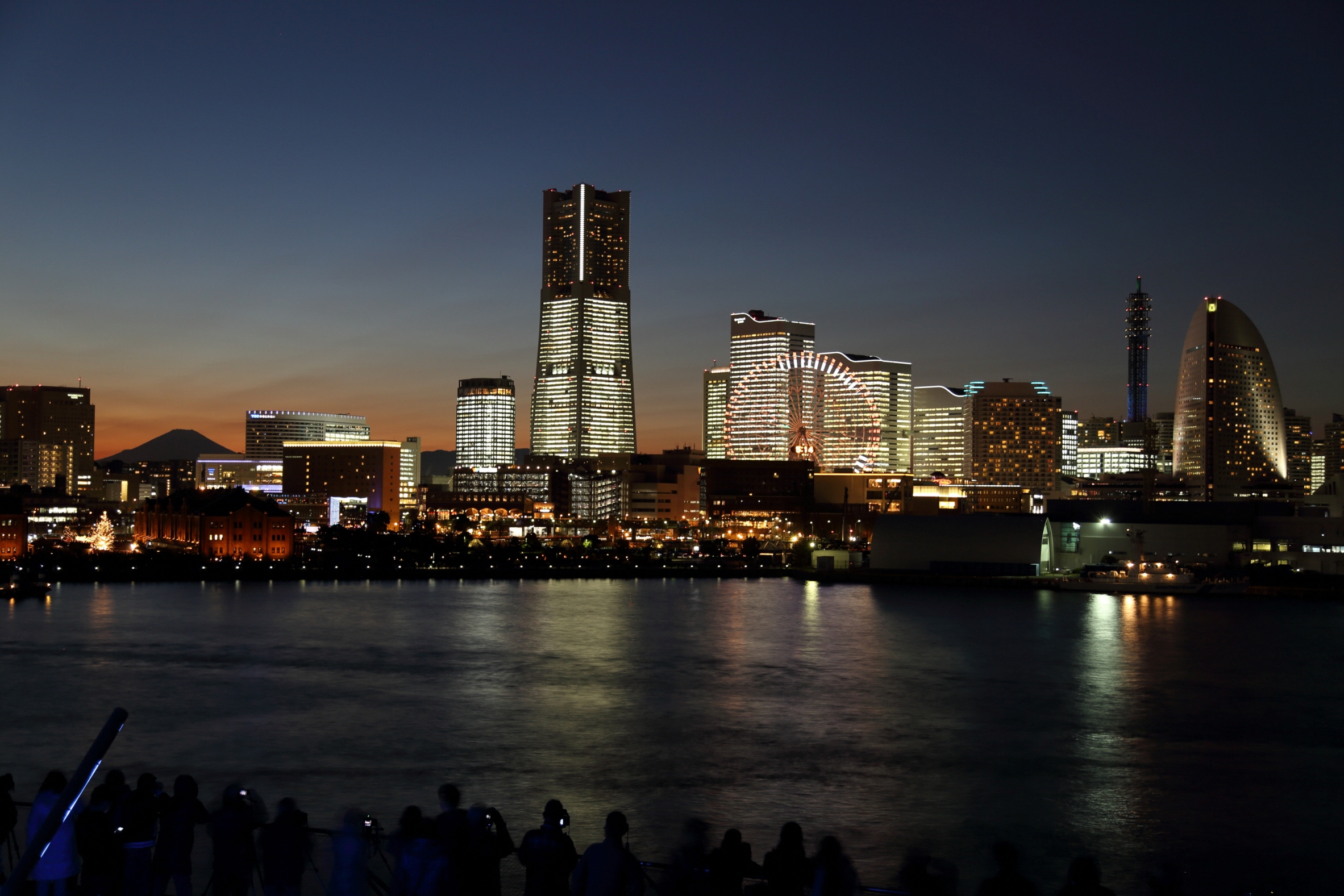 みなとみらい「クリスマス・イヴの横浜みなとみらい」