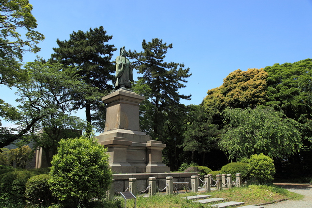 掃部山公園