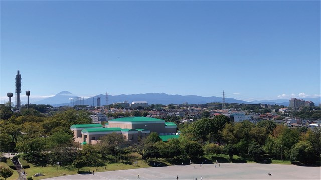 神奈川県立 かながわアートホール